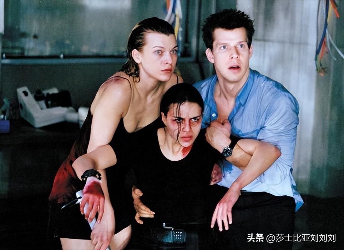 生化危机爱丽丝卡洛斯什么关系（生化危机卡洛斯人物简介）