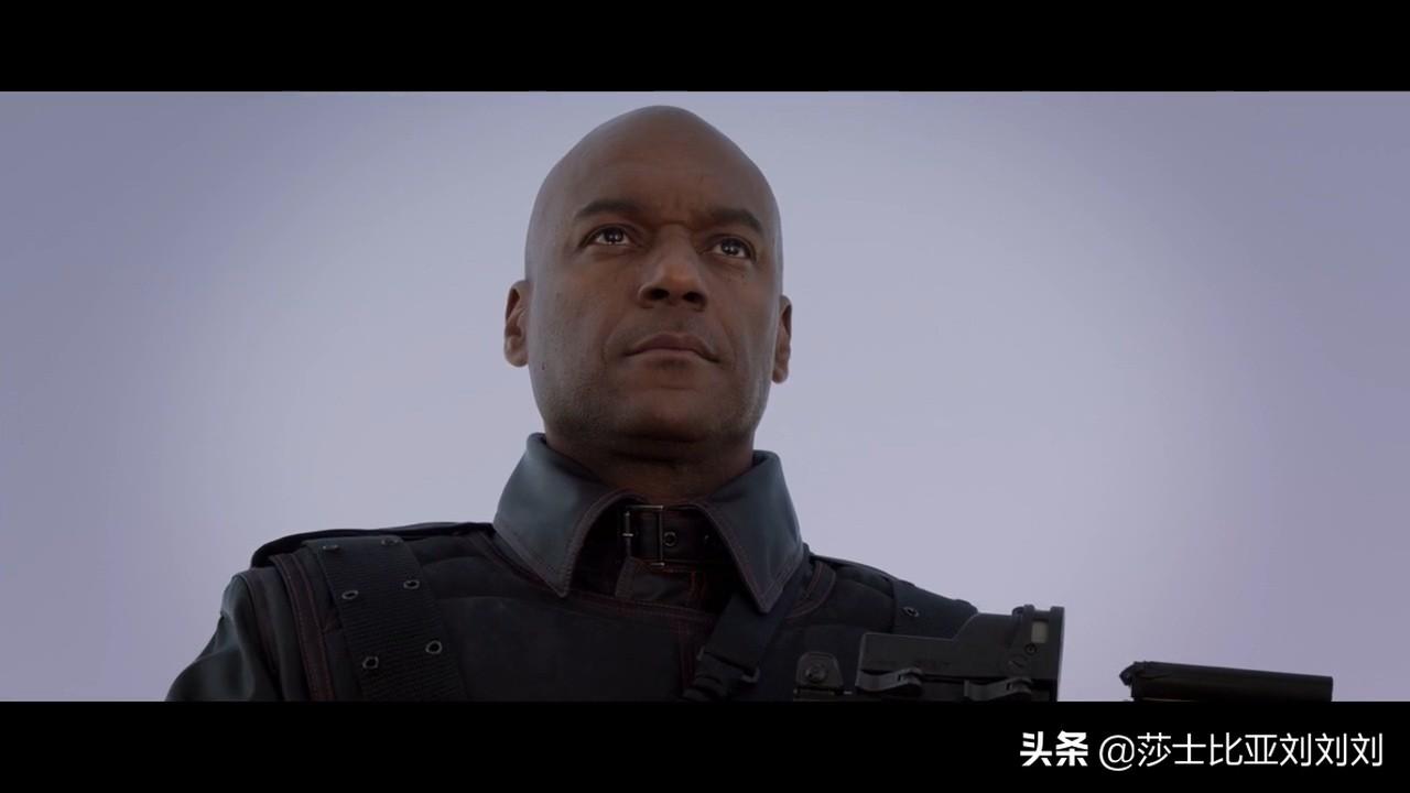 生化危机爱丽丝卡洛斯什么关系（生化危机卡洛斯人物简介）